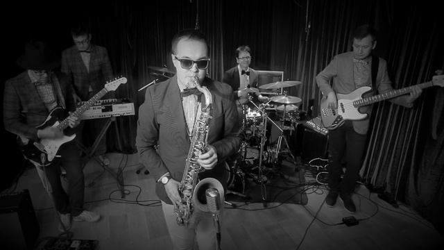 Отбивки для мероприятий - Cosmic girl. Gatsby Orchestra смотреть онлайн