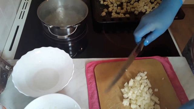 Суп " Сухарница" с домашними сухариками смотреть онлайн