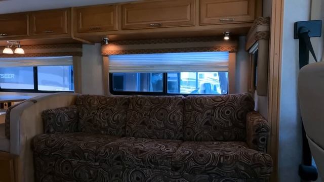 SOLD! 2007 Winnebago Sightseer 35J Class A Gas, 2 Slides,BUNK HOUSE!, 20K Miles, Sleeps 8, $49,900 смотреть онлайн