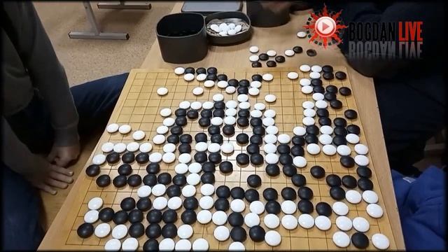 Игра Го - как можно проиграть, если торопиться - ошибки в игре Го у начинающих смотреть онлайн