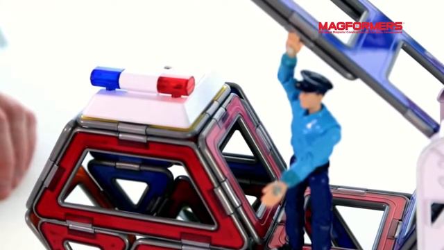 Видеообзор набора Magformers XL Cruisers Служба Спасения смотреть онлайн