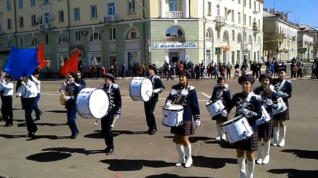 2018.05.01 Отряд барабанщиков школы 27 города Ангарска смотреть онлайн
