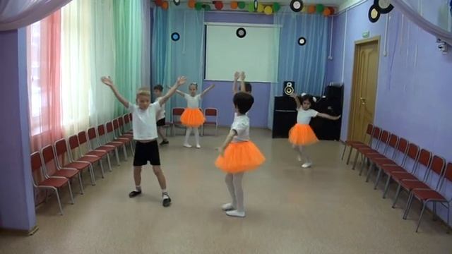 Танец "Не детское время" смотреть онлайн