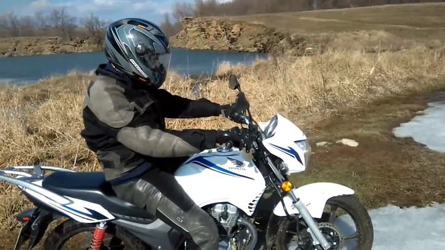 Honda cb 125 e через речку смотреть онлайн