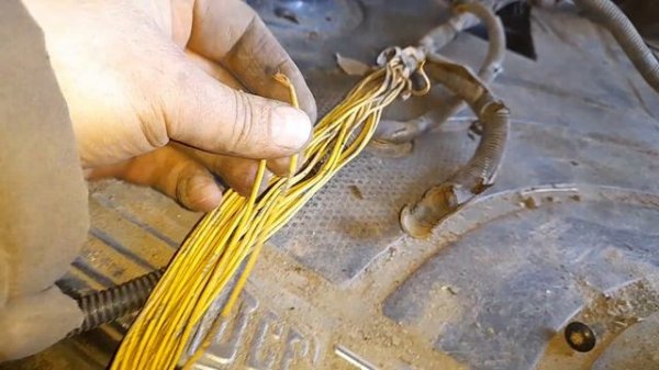 JCB 3CX электропроводка