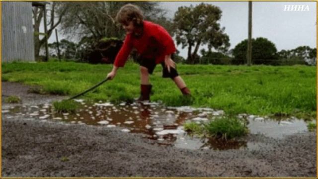 ПАМЯТЬ - ВЕЛИКАЯ СИЛА - ст. Н. Аникеева, муз. Н. Жуков, исп. Г. Погорельская смотреть онлайн
