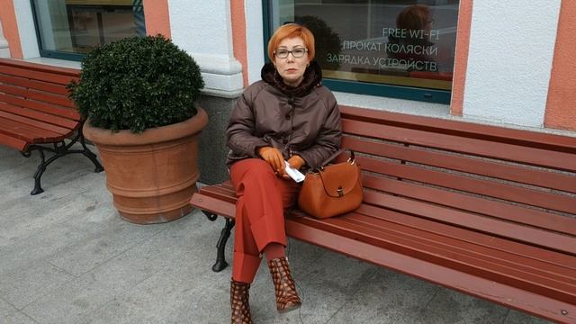 Театры...Спектакли...Премьеры... смотреть онлайн