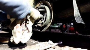 Замена задней балки на ПАССАТ В3