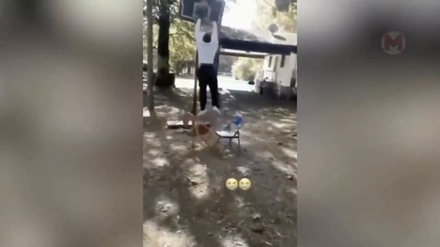 Она Зря Сделала Это! Случаи 1 на Миллиард Снятые на Камеру смотреть онлайн