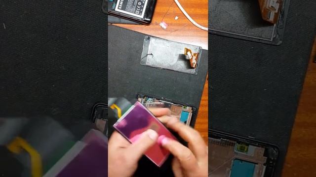 Xperia™ Z1 Compact меням дисплейный модуль смотреть онлайн