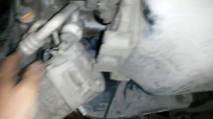 Как снять генератор с двигателя Hyundai Tucson