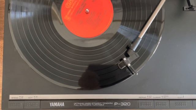 Yamaha P-320 x Pioneer SX-550 смотреть онлайн