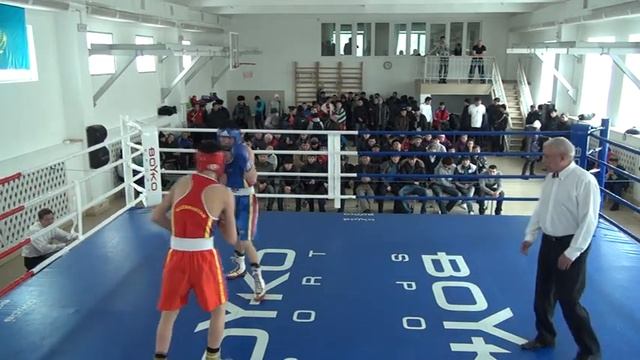 2012.03.16 60 кг (2) Казезов Куаныш - Жумагазинов Жанузак смотреть онлайн