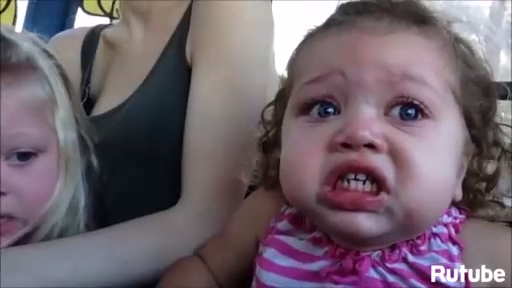 Топ-10 фейлов на аттракционах смотреть онлайн