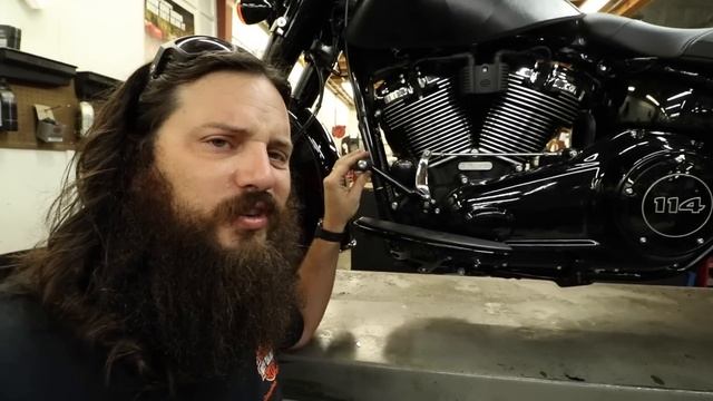 What MOTORCYCLE TOOLS to pack when TRAVELING + GIVEAWAY смотреть онлайн