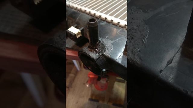 Радиатор Lexus 430. Ремонт