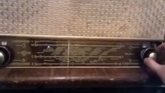 Прием Средних Волн на ВЭФ-Аккорд смотреть онлайн