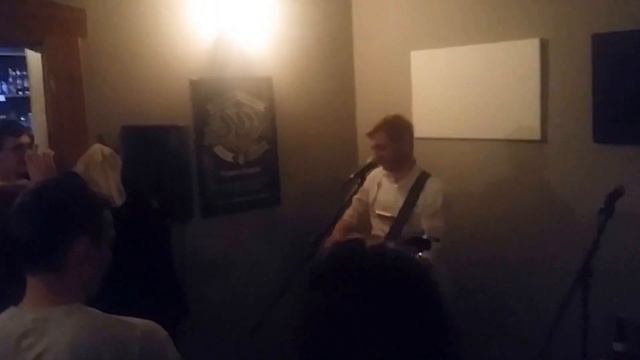 Лявон Вольскі - Я страляў у міліцыянта (акустыка, Прага, 23.10.2016) смотреть онлайн