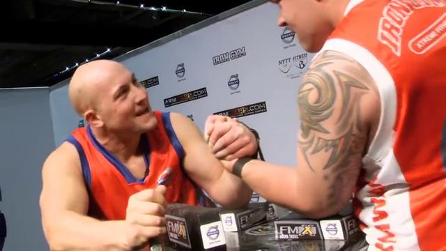 Arm Wars | Armwrestling | Sandbakken NOR v Christensen DEN смотреть онлайн