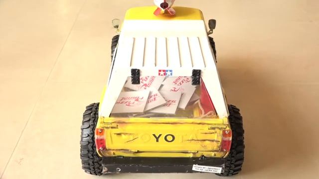 Pizza Planet Delivery Truck (details) Tamiya Bruiser смотреть онлайн