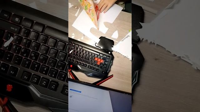 Лёгкая поделка из бумаги которую сделает даже школьник. смотреть онлайн
