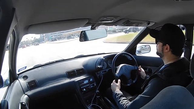 Short Shifting Gears and Turbo Sounds - Nissan Skyline R32 GTST смотреть онлайн