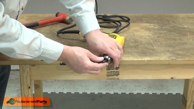 DeWalt Drill Repair - Replacing the Chuck and Key (DeWALT Part # 135514-00) смотреть онлайн