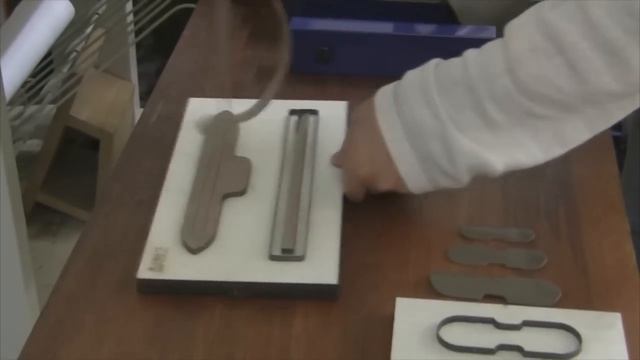 Leather Craft Tool  -  NOYA HAND CLICKER (Hand Operated Clicker - LEATHER PRESS)