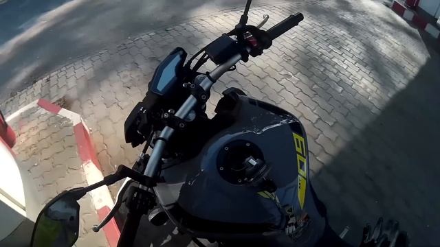 Yamaha MT-09 обзор. Уличная магия стритфайтера смотреть онлайн