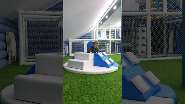 День рождения папы в семейном ресторане🌟#зима2022#новыйгод2022 смотреть онлайн