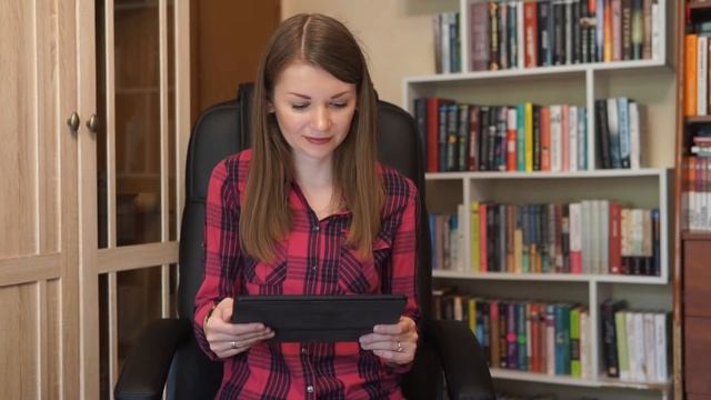 Библиотека 196 Чтение книг из серии «Занимательная зоология Я выхухоль» смотреть онлайн