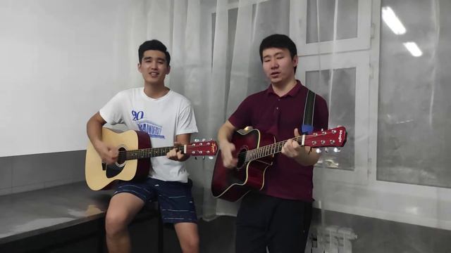 Быть может ты (на гитаре)🖤 кавер Бекзат & Талғат 🎸🎤 смотреть онлайн