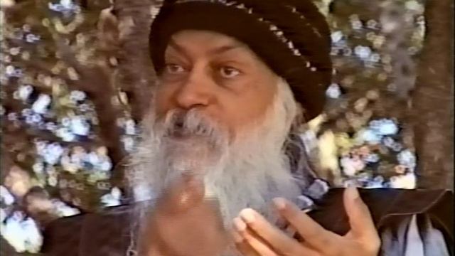 Osho, Socrates Poisoned Again After 25 Centuries. Discourse 2