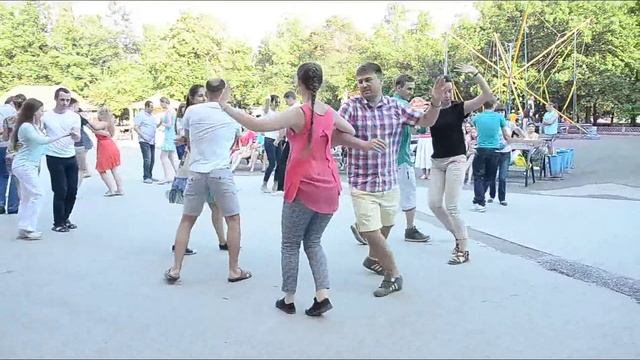 Сальса в Центральном парке. смотреть онлайн