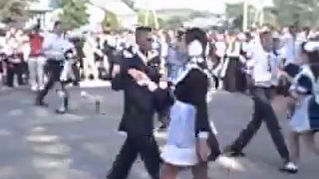 Вальс 11-А 2015 (1) смотреть онлайн