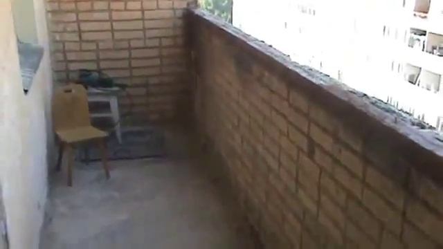 Кладка из пеноблоков на лоджии. Кирпичный дом. смотреть онлайн
