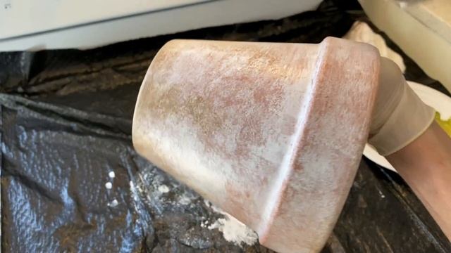 How To Age A Terra Cotta Planter - Rustic Clay Pots - Painting Planters - Farmhouse Decorating