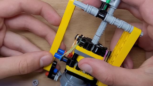 A Compact Lego Technic Lock смотреть онлайн