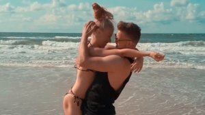 JANIS Y ZOÉ "Señorita" by DJ Tronky (BACHATA DANCE)