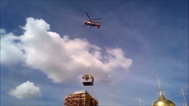 Установка шпиля колокольни Тульского кремля смотреть онлайн