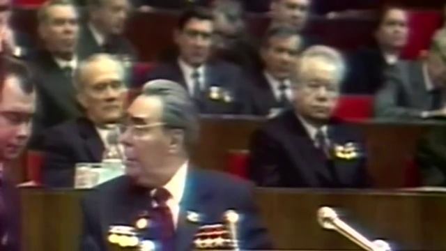 Л. И. Брежнев просит, что-то со спиртом. смотреть онлайн