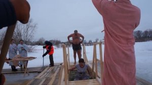 КРЕЩЕНСКИЕ КУПАНИЯ #shorts.mp4