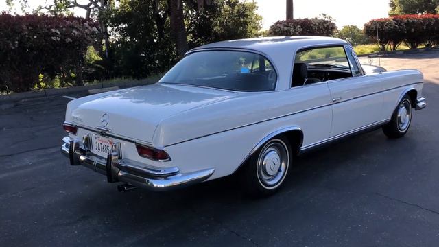 1965 Mercedes Benz 300SE W112 'Ausstellungs Fahrzeug' смотреть онлайн