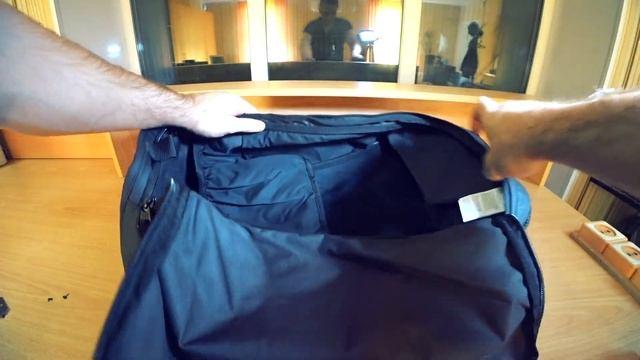 Спортивная Сумка Nike Alpha Adapt Crossbody. Не дорогая и практичная смотреть онлайн