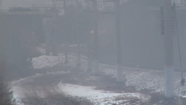 Тепловоз 2ТЭ116 1585( резервом) и электровоз ЭП1 222 со сплоткой тепловозов Вос Сиб жд смотреть онлайн