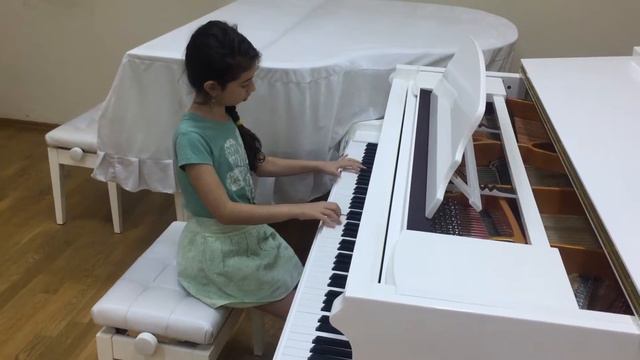 Laman and white piano смотреть онлайн
