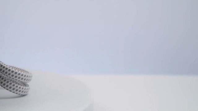 Парогенератор Russell Hobbs Purple 24440-56 смотреть онлайн