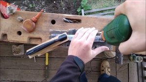 Как дрелью точно просвелить отверстия в металле