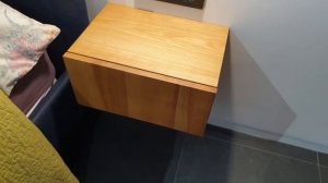 прикроватная тумбочка подвесная