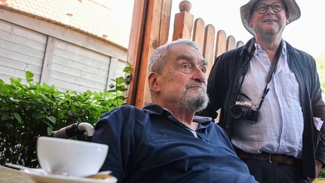 Schwarzenberg měl být z české historie odsunut, místo toho nám ji stále připomínal смотреть онлайн